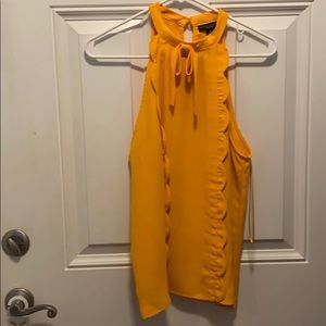 Deep yellow tank